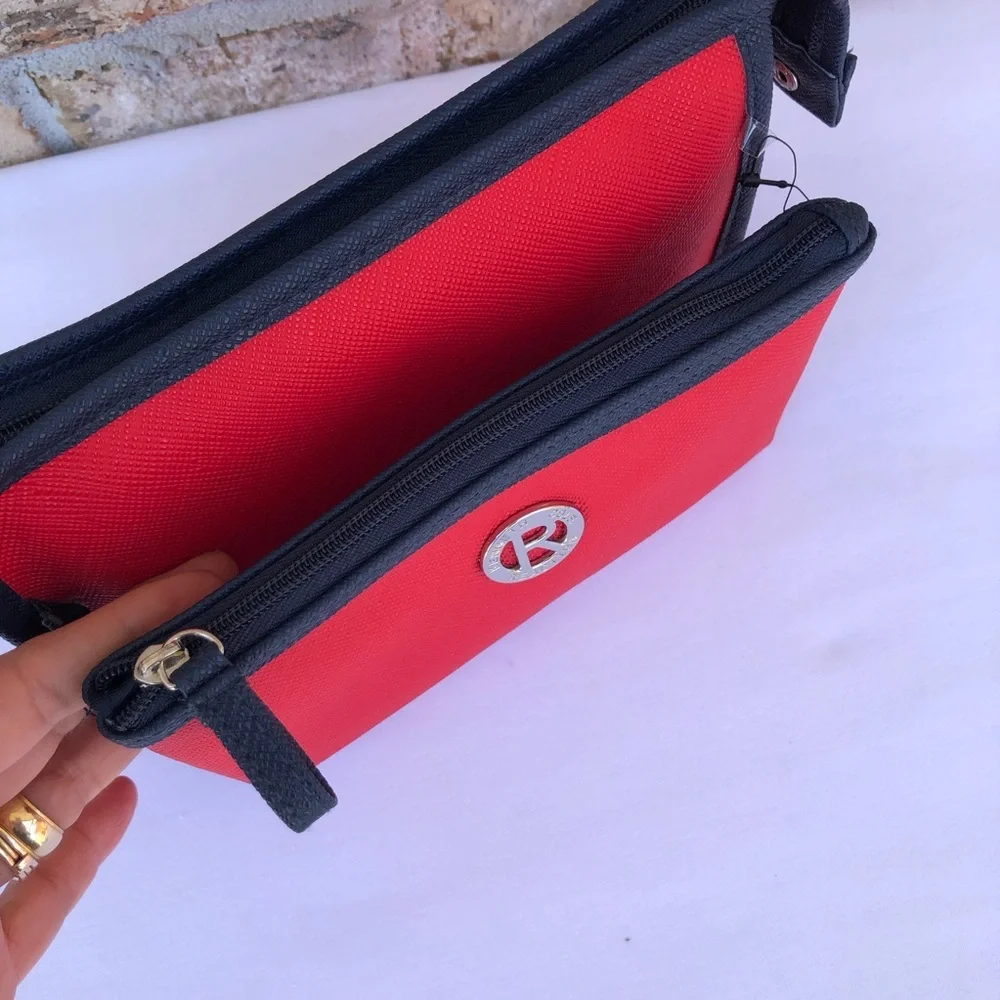 Kenneth Cole Reaction 2 Piece East West Red Navy Travel Toiletries Makeup Bag